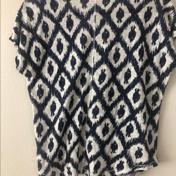 Lily Pulitzer Short Sleeve Linen Top - Picture 4 of 5